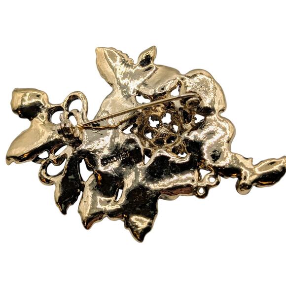 Vintage Monet Faux Pearl Enamel Floral Leaf Gold Tone Brooch - Picture 2 of 7